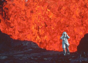 Review: In ‘Fire of Love,’ the mysterious alchemy of romance