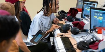 New minor in music technology hits all the right notes